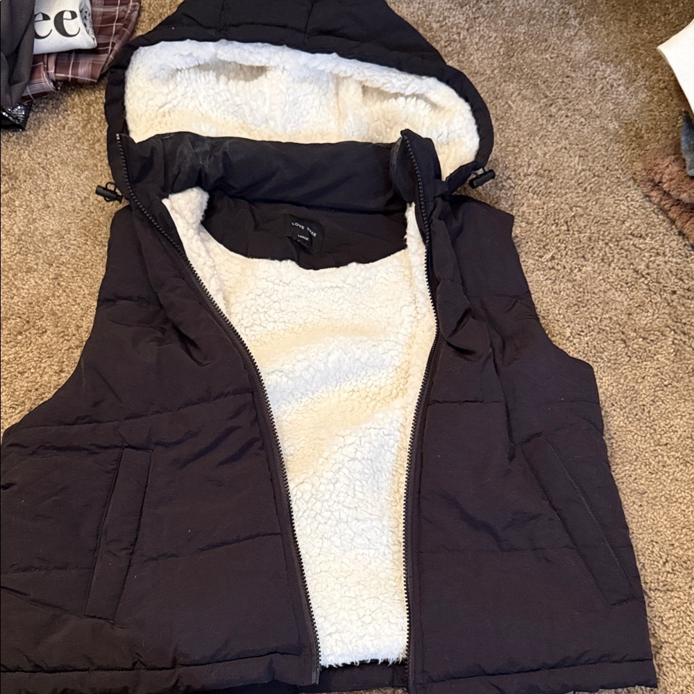 Love Tree Black Outerwear